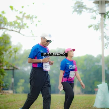 Runner Photo 8119745