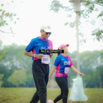 Runner Photo 8119751