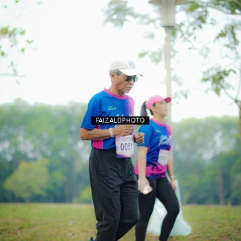 Runner Photo 8119752
