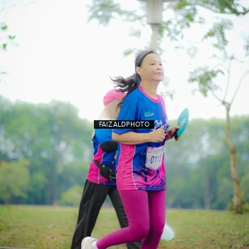Runner Photo 8119763