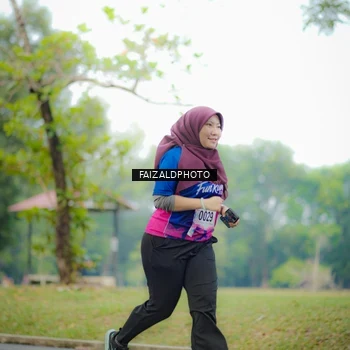 Runner Photo 8119798