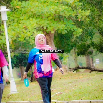 Runner Photo 8119801
