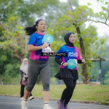 Runner Photo 8119834
