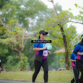 Runner Photo 8119855