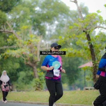 Runner Photo 8119858