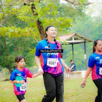 Runner Photo 8119872