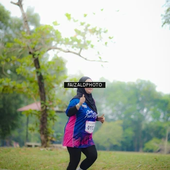 Runner Photo 8119913