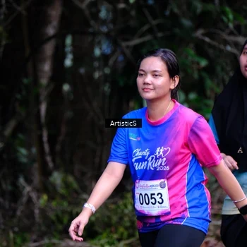 Runner Photo 8119931