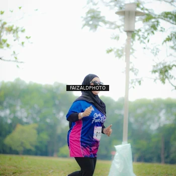 Runner Photo 8119992
