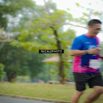Runner Photo 8120047