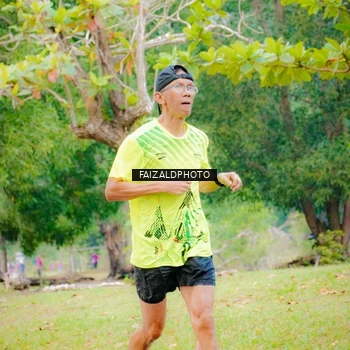 Runner Photo 8120077