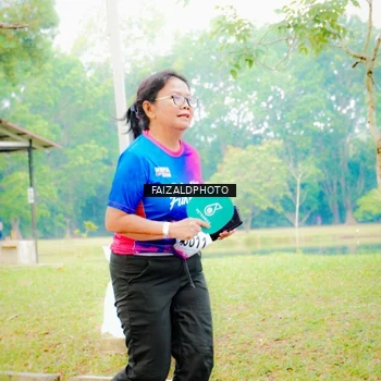 Runner Photo 8120101