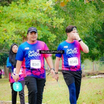 Runner Photo 8120122