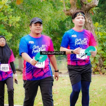 Runner Photo 8120123