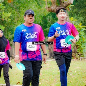 Runner Photo 8120124