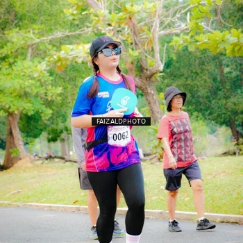 Runner Photo 8120125