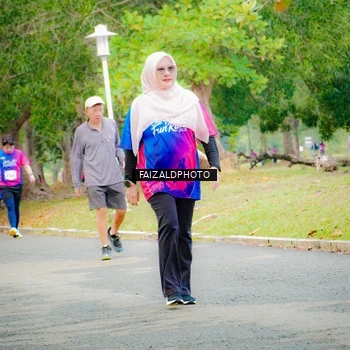 Runner Photo 8120138