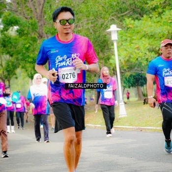 Runner Photo 8120144