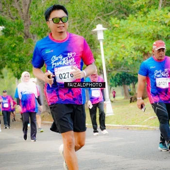 Runner Photo 8120148