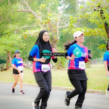 Runner Photo 8120150