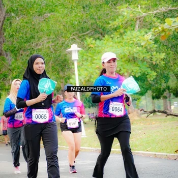 Runner Photo 8120152
