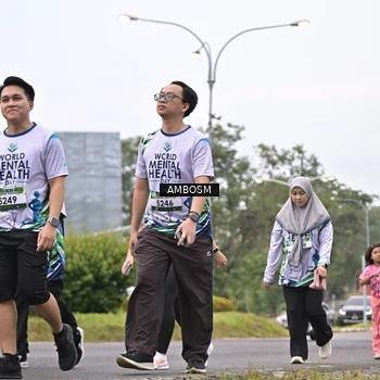 Runner Photo 8120195
