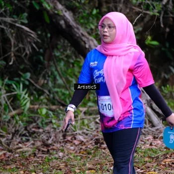 Runner Photo 8120204
