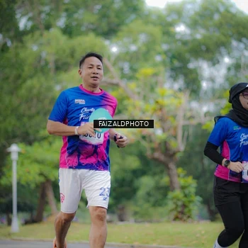 Runner Photo 8120209
