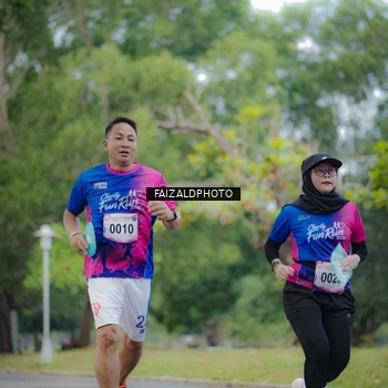 Runner Photo 8120213