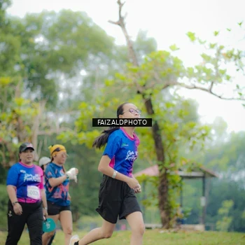 Runner Photo 8120224