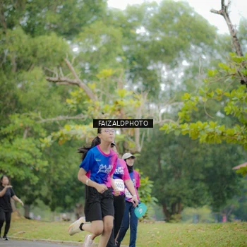 Runner Photo 8120233