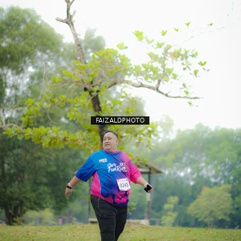 Runner Photo 8120245