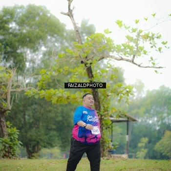 Runner Photo 8120247