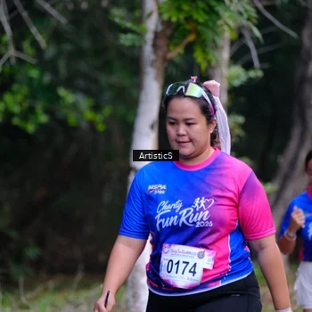 Runner Photo 8120251