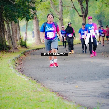 Runner Photo 8120253