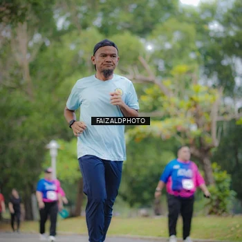 Runner Photo 8120256