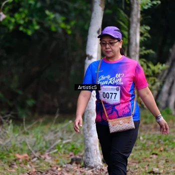 Runner Photo 8120259