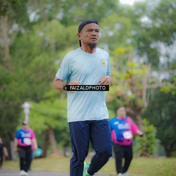 Runner Photo 8120269