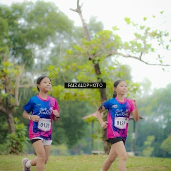 Runner Photo 8120271