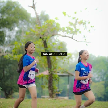 Runner Photo 8120272