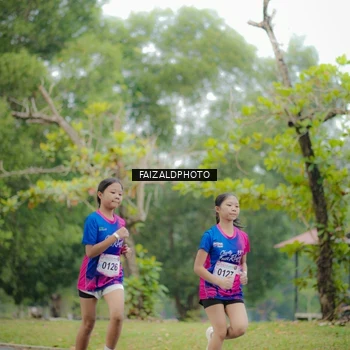 Runner Photo 8120290