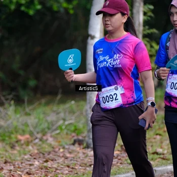 Runner Photo 8120292