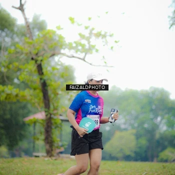 Runner Photo 8120295