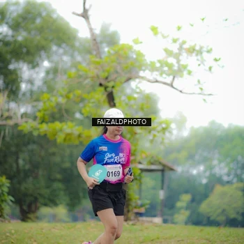 Runner Photo 8120298