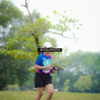 Runner Photo 8120301