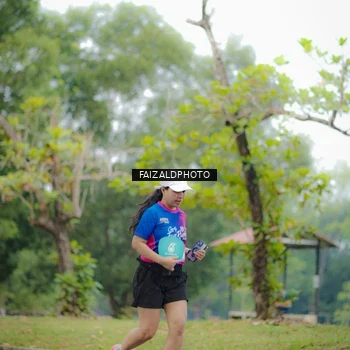 Runner Photo 8120303