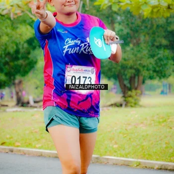 Runner Photo 8120310