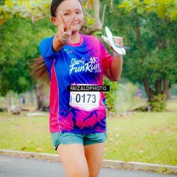 Runner Photo 8120317