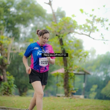 Runner Photo 8120331