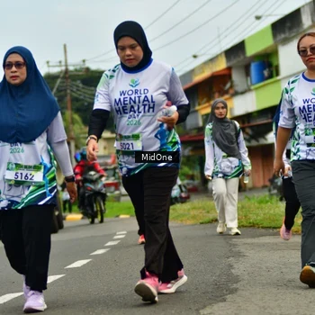 Runner Photo 8120334